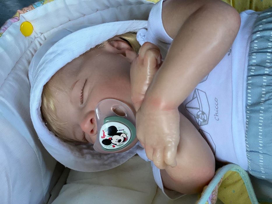 Boneca bebé reborn(artigos novos)