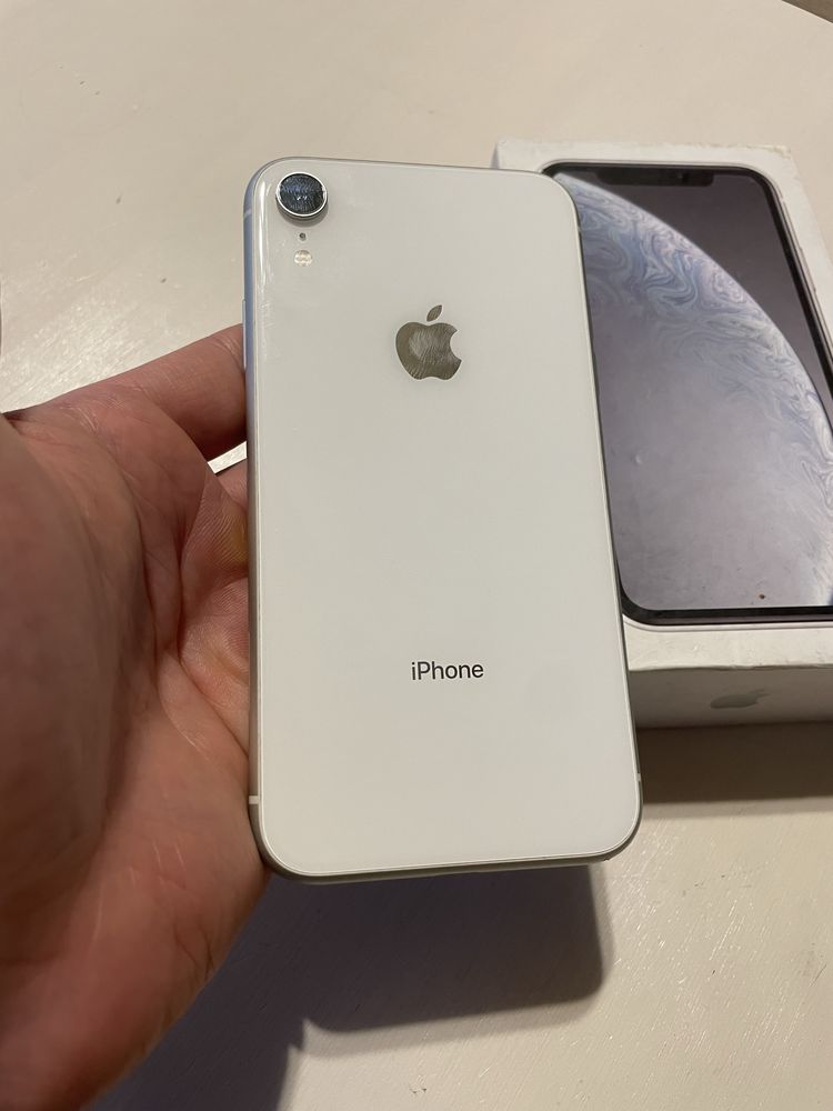 Apple iPhone XR память 128Gb R Sim из США