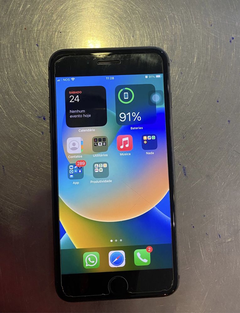 iPhone 8 plus em otima condição