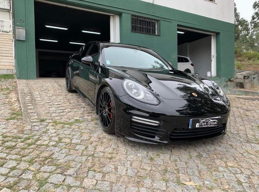 Porsche Panamera turbo