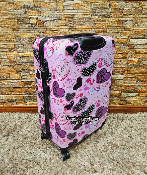 MALA PORÃO MÉDIA 23Kg - NOVAS - Policarbonato - Com Trolley Viagem