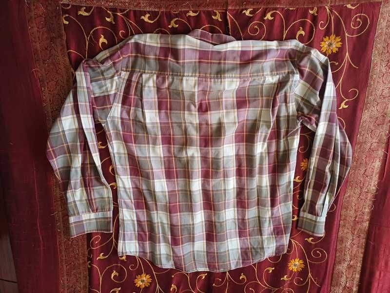 Camisa Burberry Tamanho L