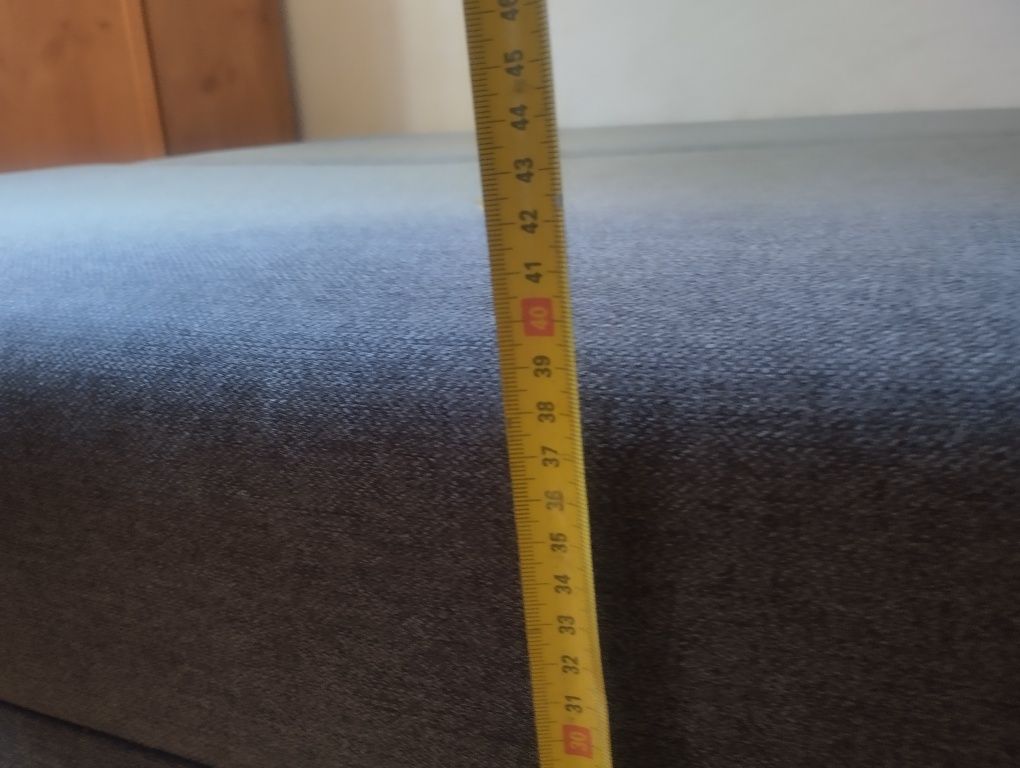 mała wersalka sofa z funkcją spania