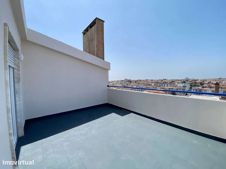 Fabuloso T3 Duplex Remodelado a Estrear na Tapada das Mercês