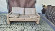 Sofa kanapa łóżko 2 osoby skóra bardzo ładna