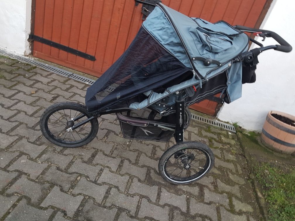 Wózek biegowy  spacerowy TFK Joggster  duże koła do biegania