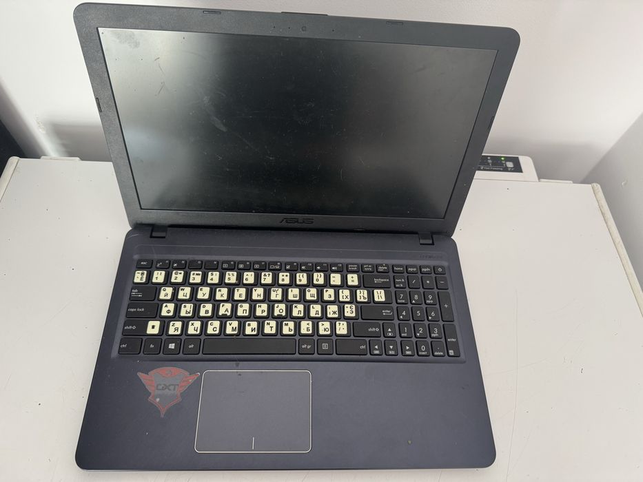Laptop Asus F543M