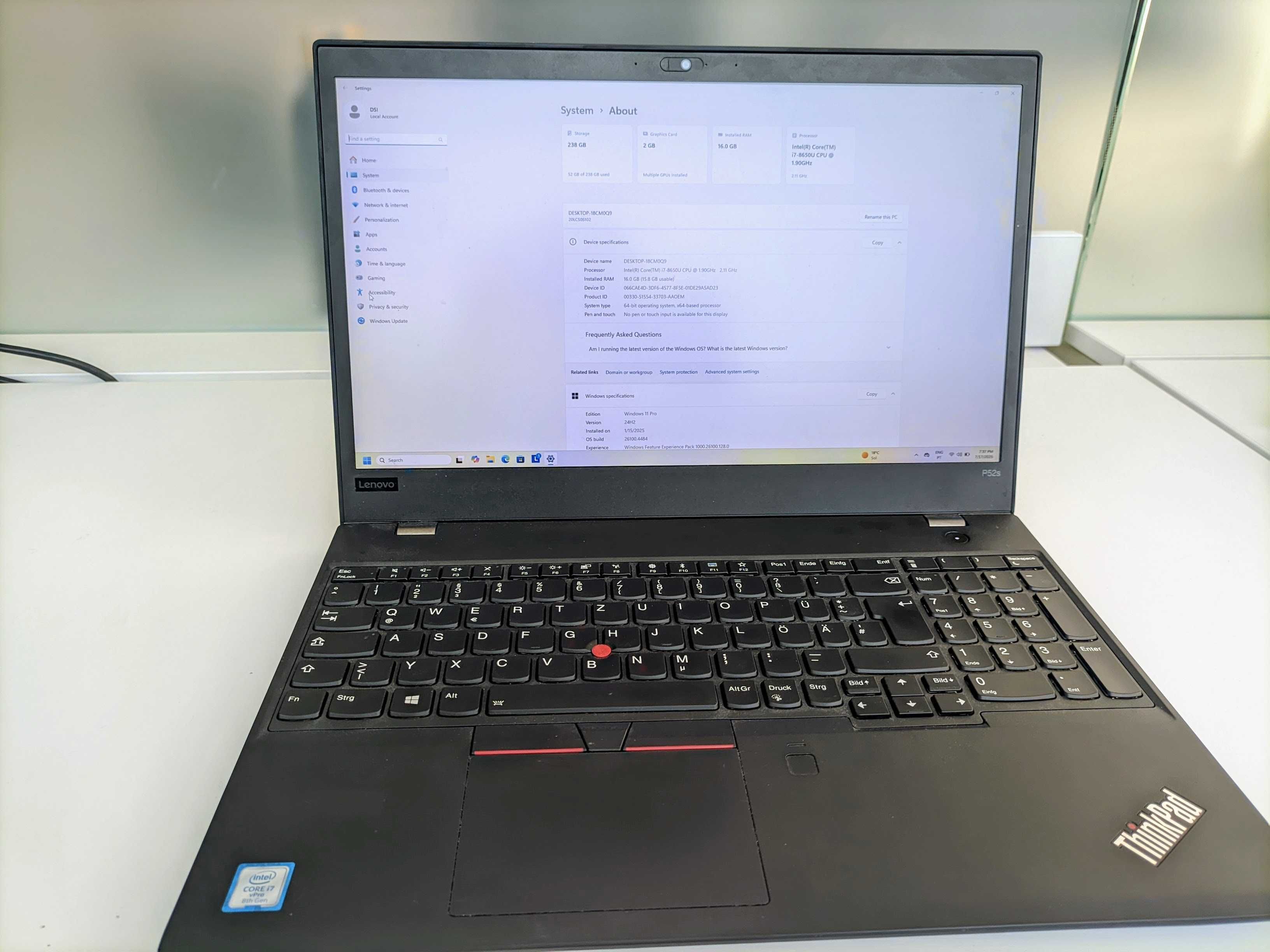 Lenovo ThinkPad P52s – i7 | 16GB RAM | SSD NVMe | Gráfica Dedicada
