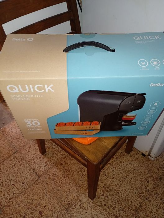 Máquina de café DELTA