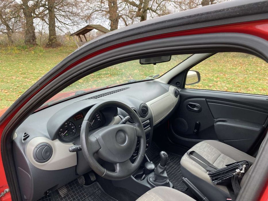 Продам Dacia logan 1.4
