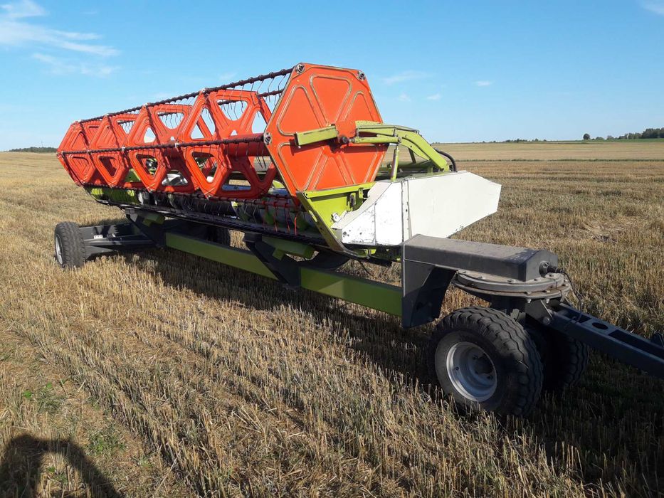 Claas Mega 218 II. Heder 6m.