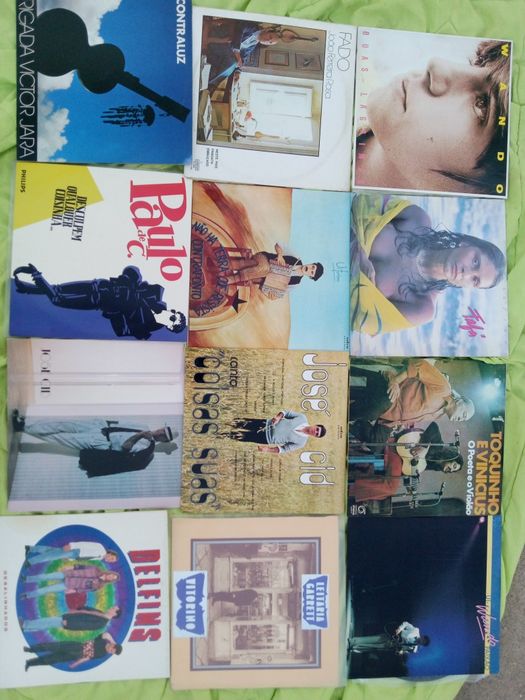 12 vinis incluindo Touquinho e Vinícius