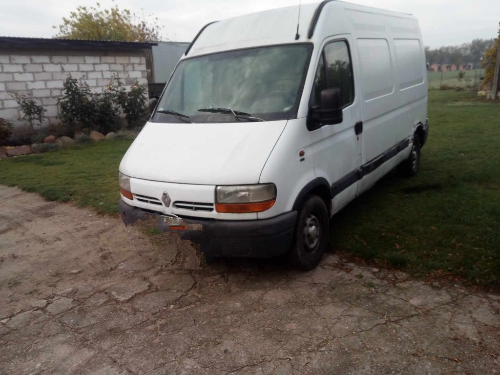 Sprzedam Renault Master 2,2dCi na części