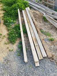Barrotes em madeira usados