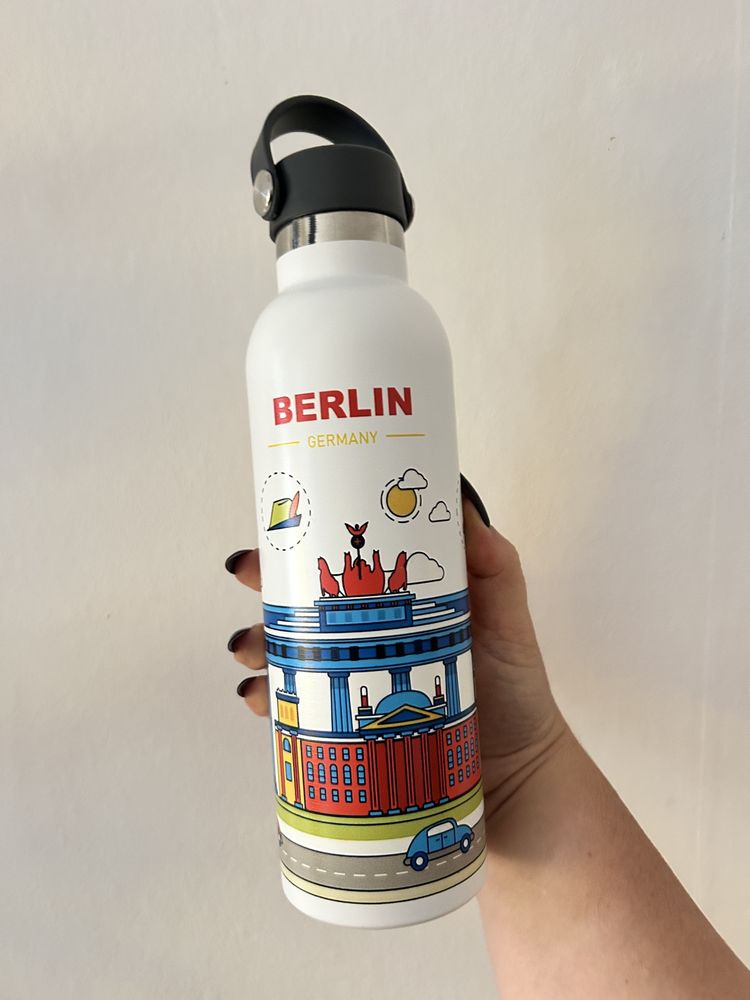Primark butelka na wodę duża 700ml NOWA Berlin
