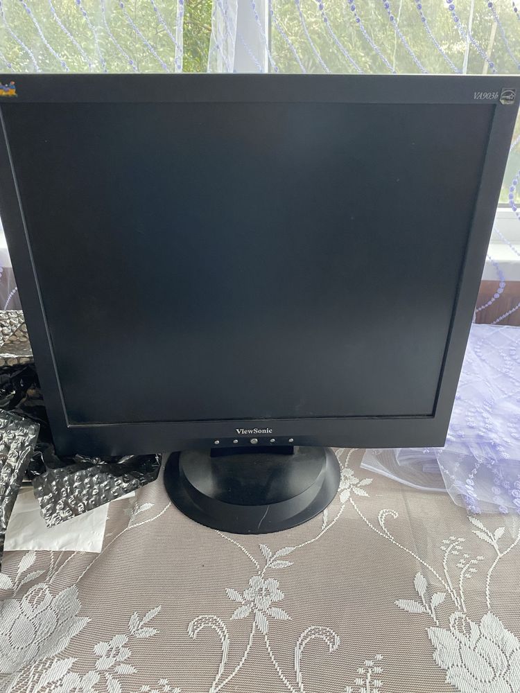 Монітор Viewsonic VA903b, VA703b