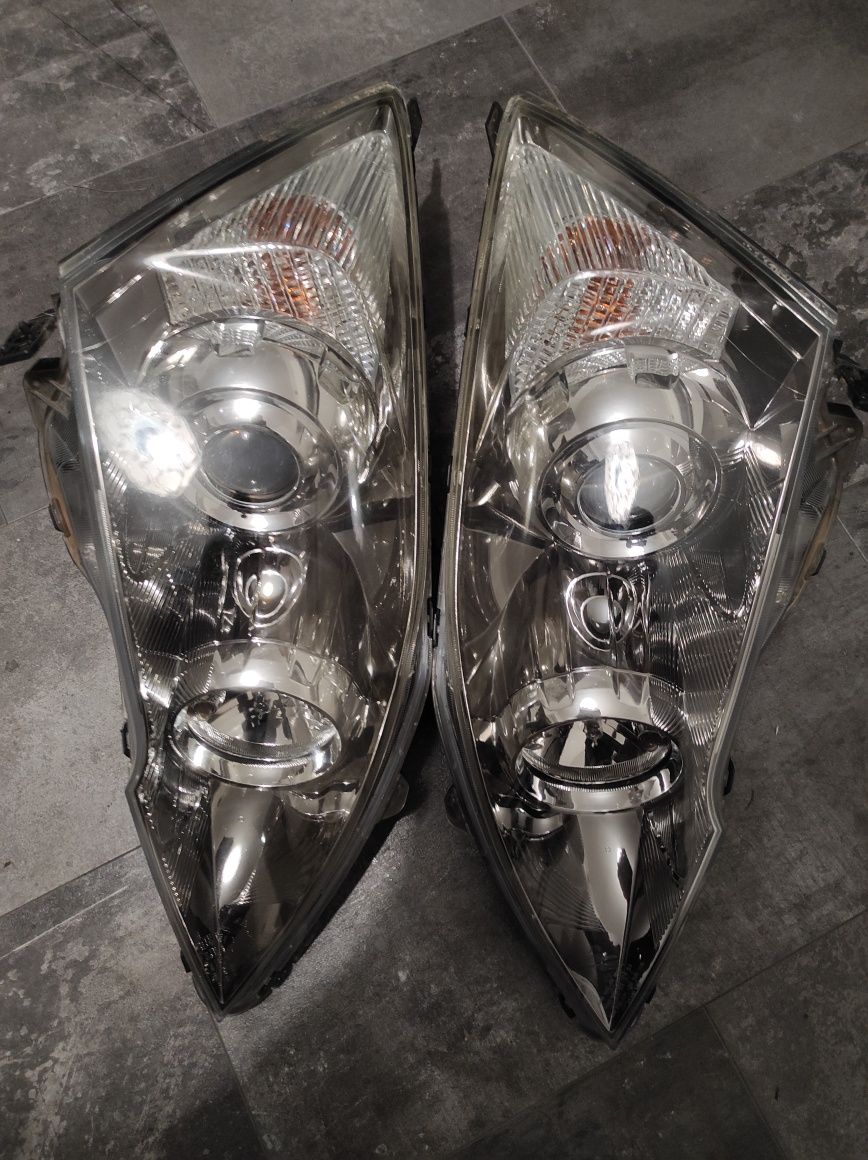 Komplet lampa prawa i lewa do Honda CR-V ,CRV 3, III, zwykłe H1, Eu