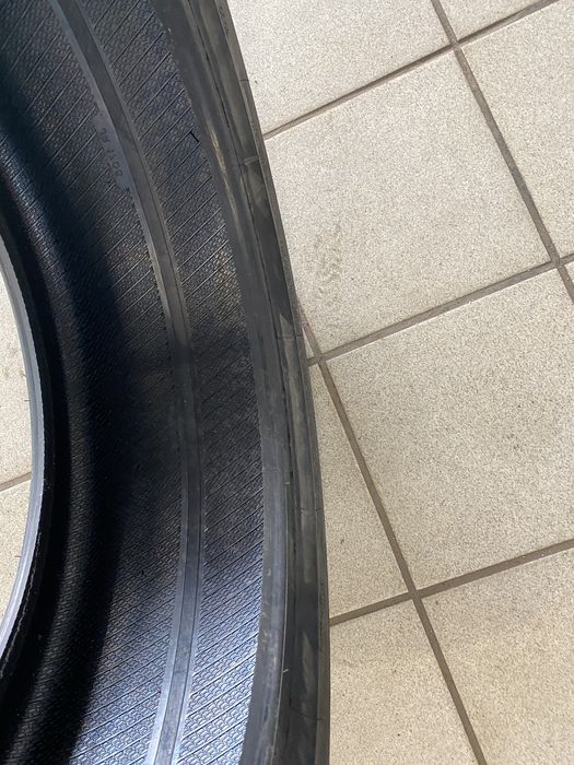 Продам шини KAPSEN AW-33 225/44R17 94H