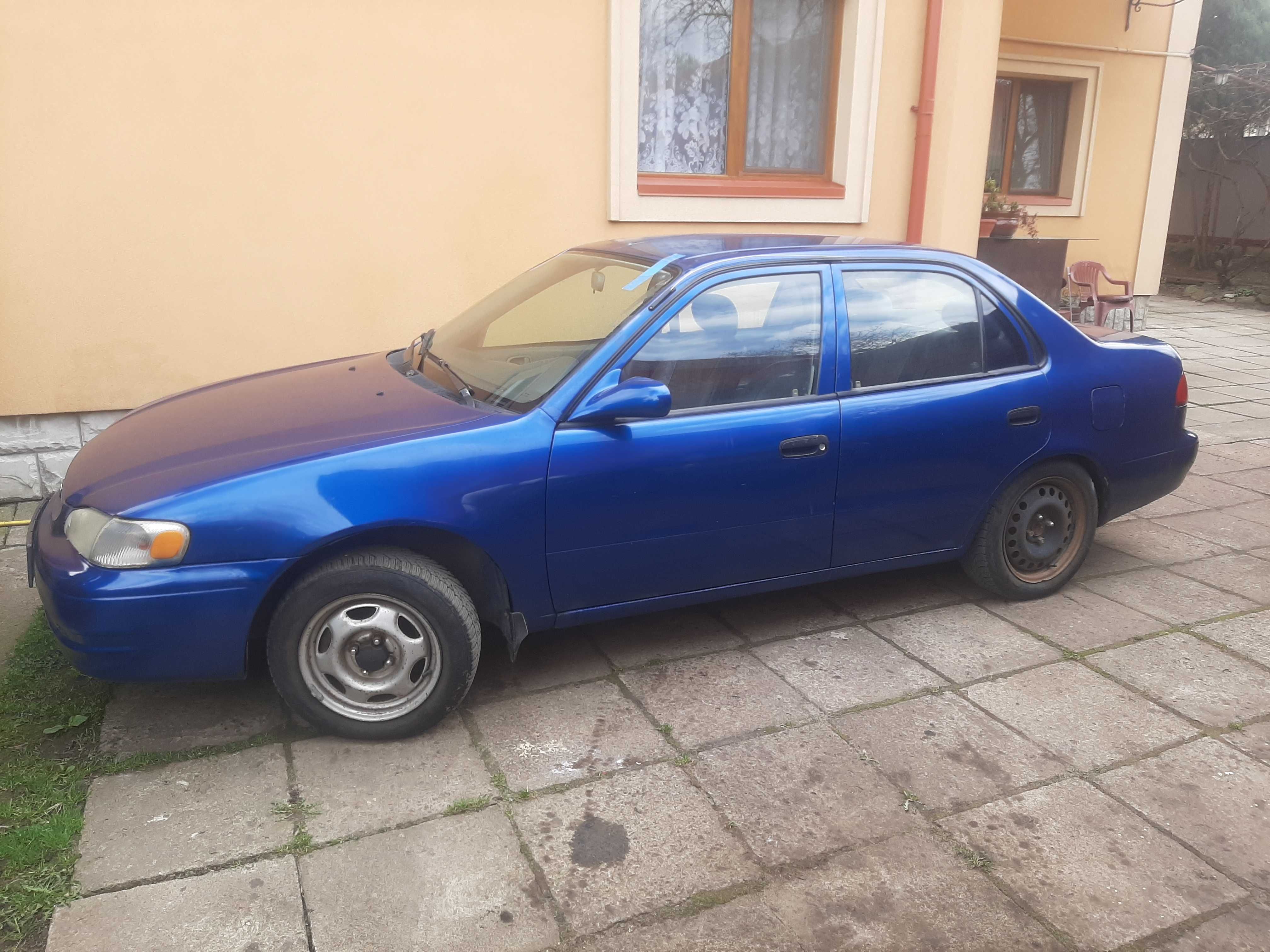 Toyota corolla 2000р.в.