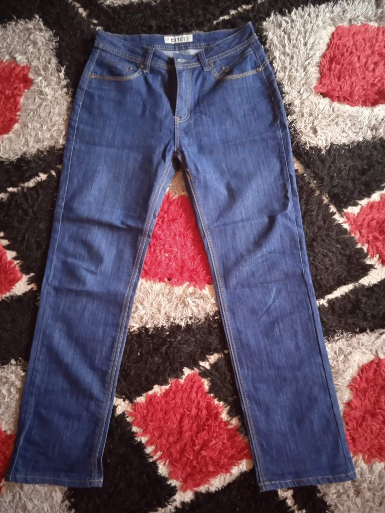 Spodnie damskie jeans