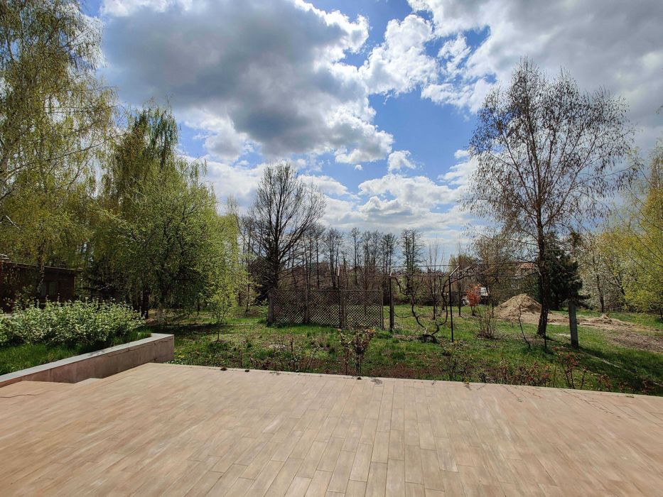 Оренда будинки у с. Мархалівка (є підключення для генератора)