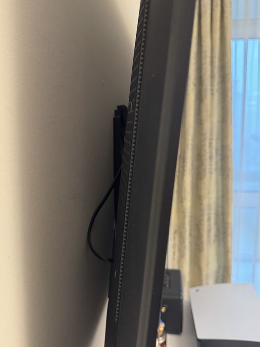 Продам TCL 55P755