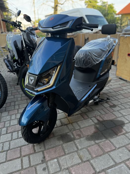 Електроскутер YADEA T5 та Т2