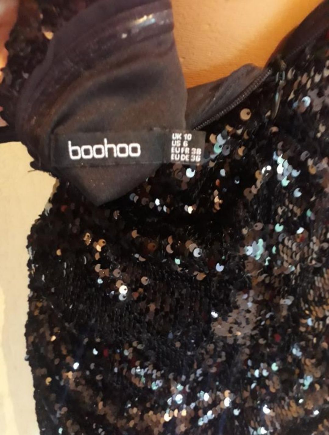 Вечірня сукня від Boohoo