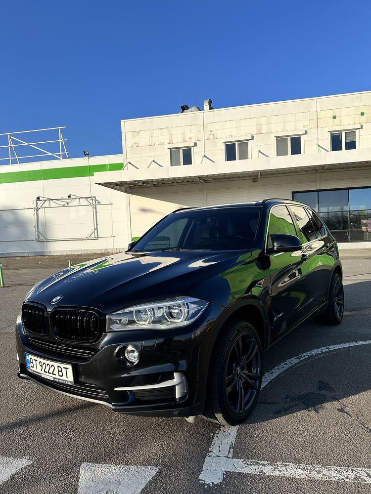 Продам своего BMW X5 F15 30d 2013 года