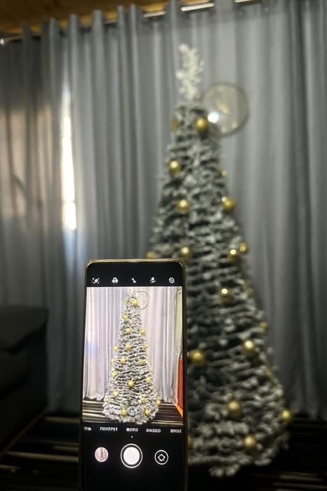 Árvore de Natal 180CM .