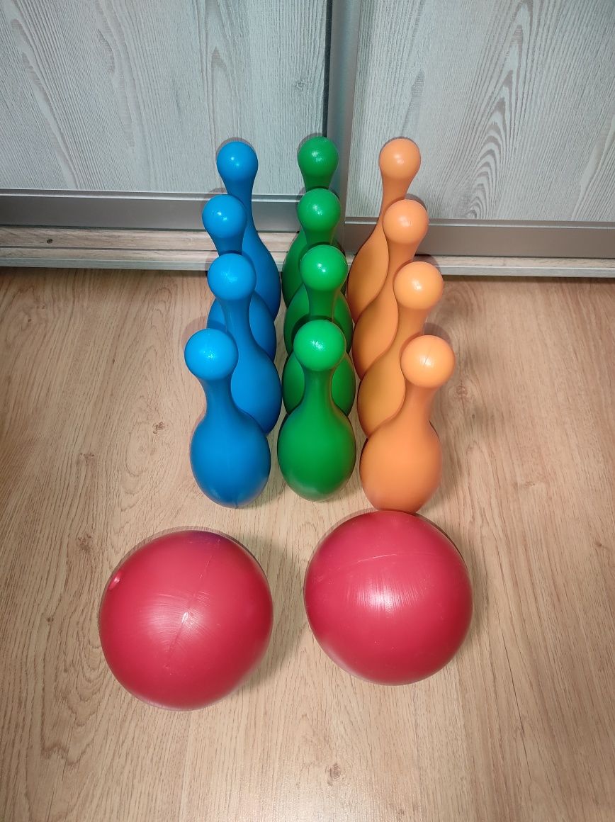 Дитячий набір для гри в боулінг (кеглі і шар)