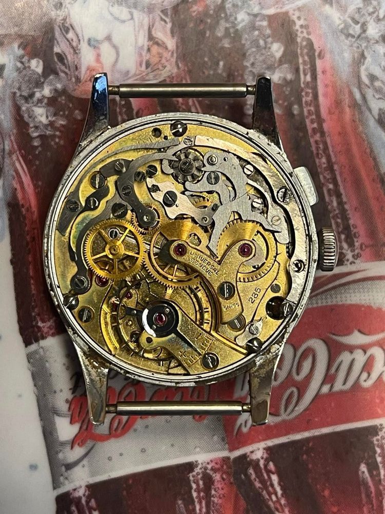 Zegarek Universal Geneve 285. Chronometer do Naprawy