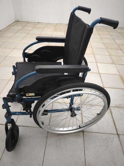 Cadeira de rodas NG ultraleve com oferta de almofada antiescaras