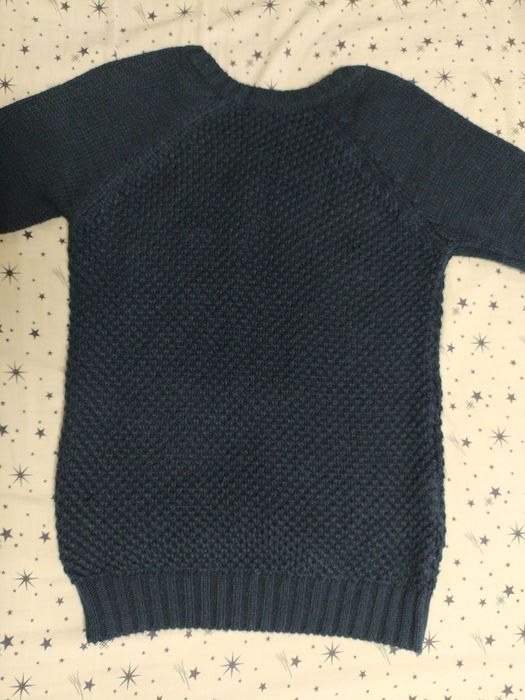 Новый теплый вязаный свитер синий