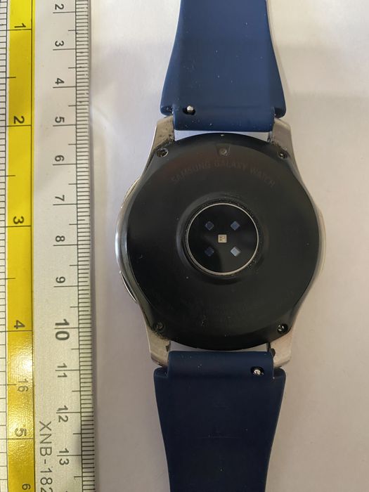 Обміняю часи samsung galaxy watch на часи apl watch