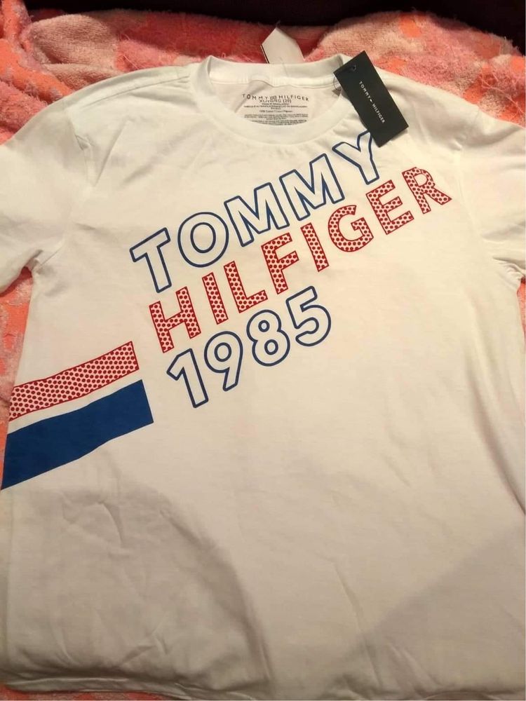 Футболка Tommy Hilfiger оригинал новая М, Jordan Nike