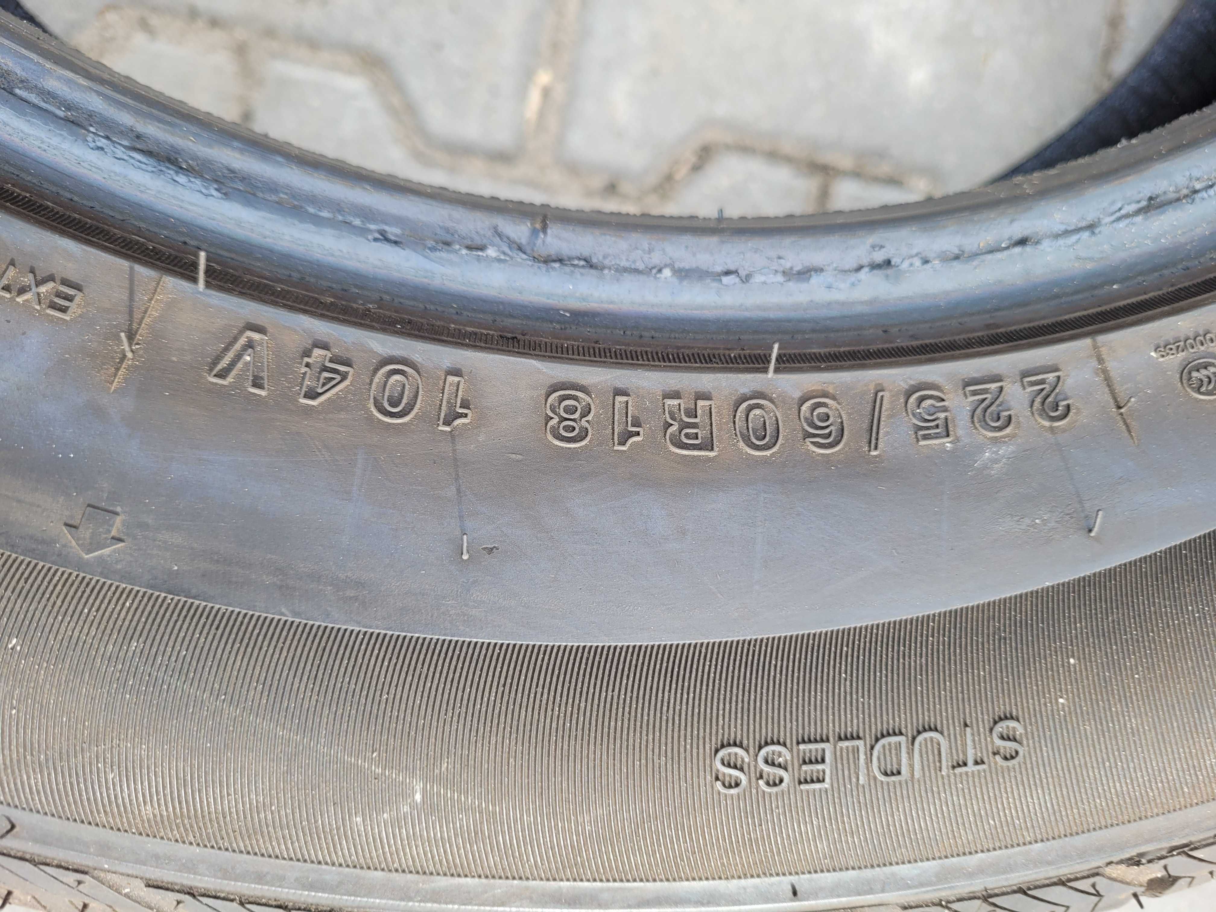 Komplet opon Tristar 225/60 R 18