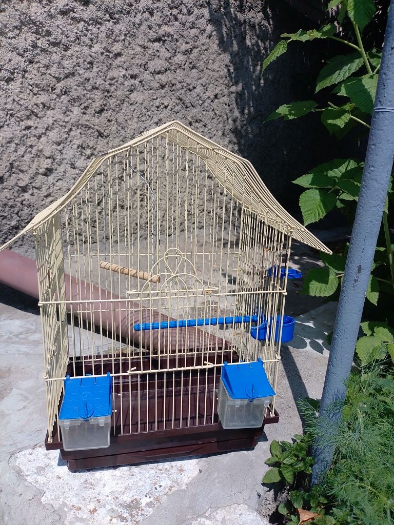 Клітка для папуги