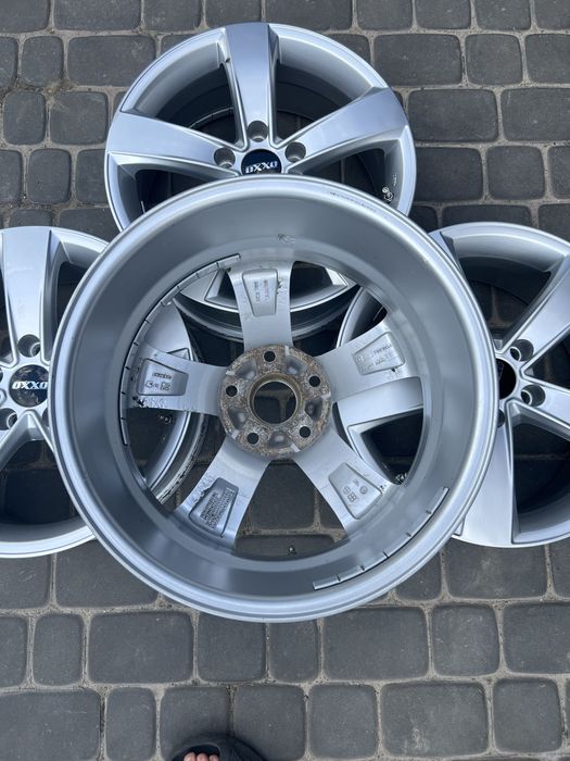 Диски легкосплавні 5х114,3 r17 et40 Trafic Megane Duster Qashqai