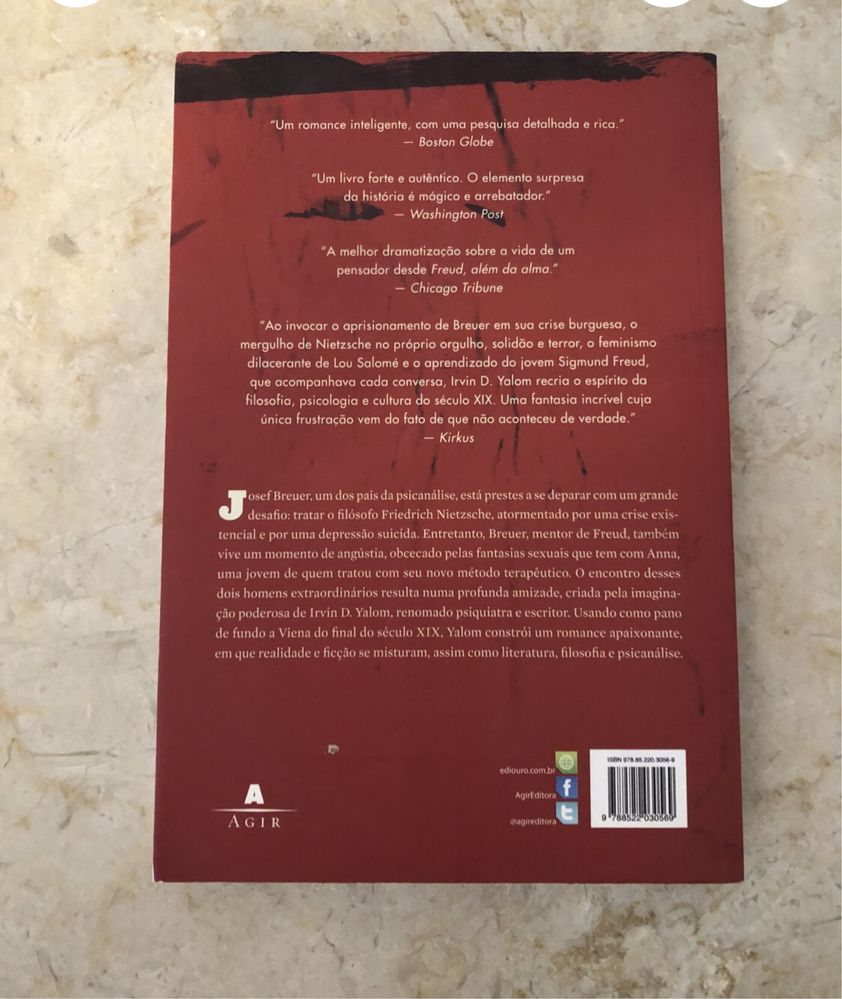 IRVIN D. YALOM Chamem a Polícia Quando Nietzsche chorou (portes incl.)
