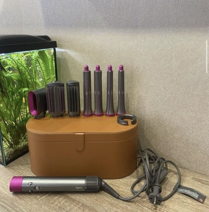 Фен-стайлер Dyson Airwrap