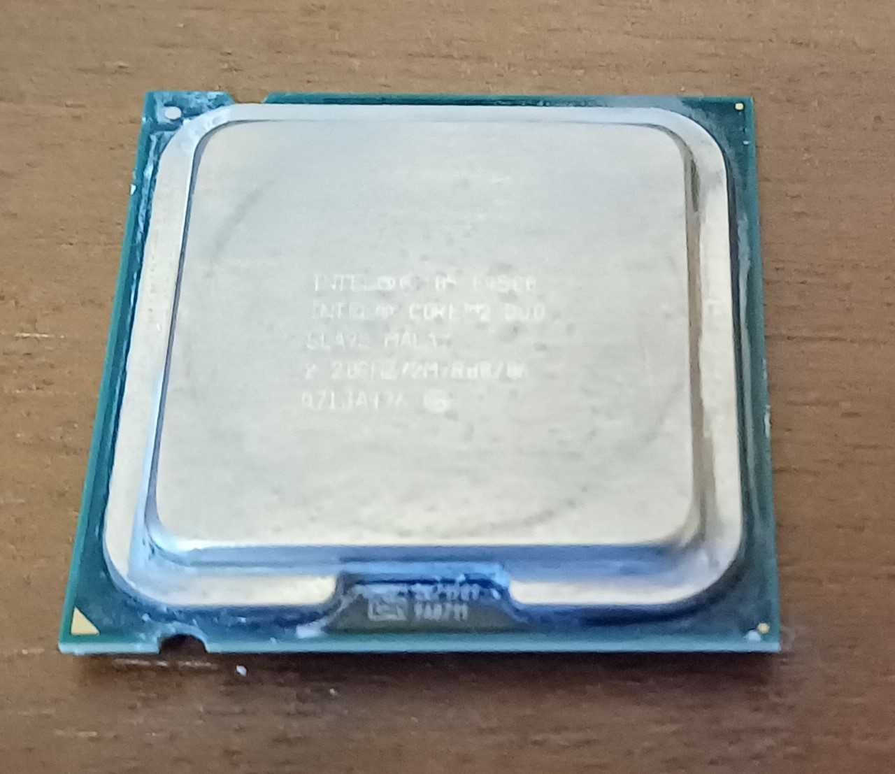 Процесор Intel Core 2 Duo E4500 // 775 Socket