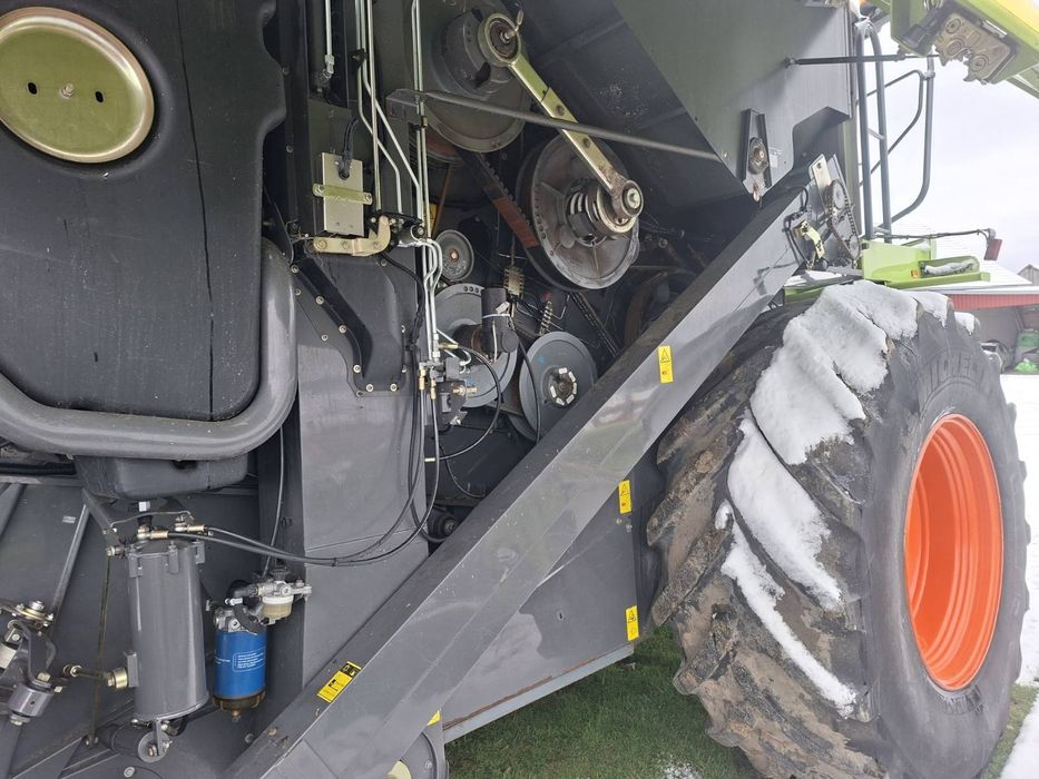 Комбайн зернозбиральний Claas Lexion 795(770)