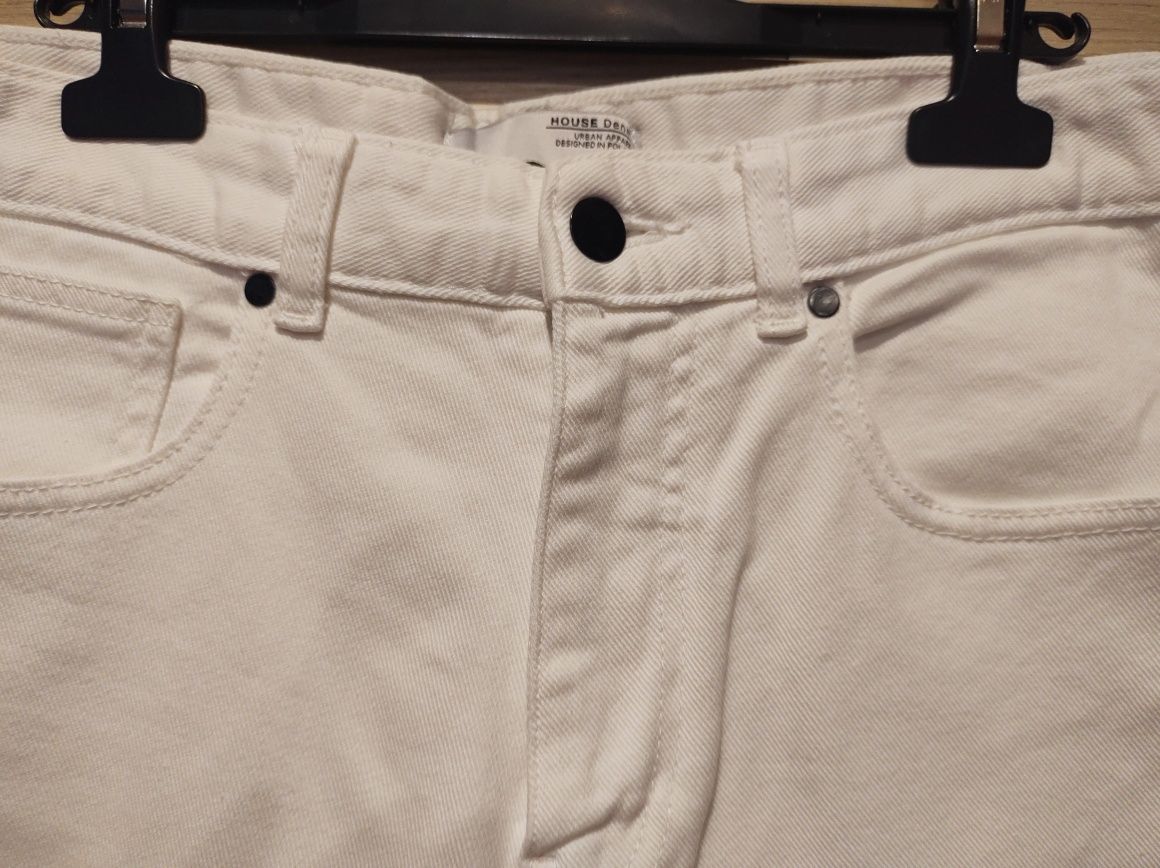Nowe szorty biały jeans House roz 29