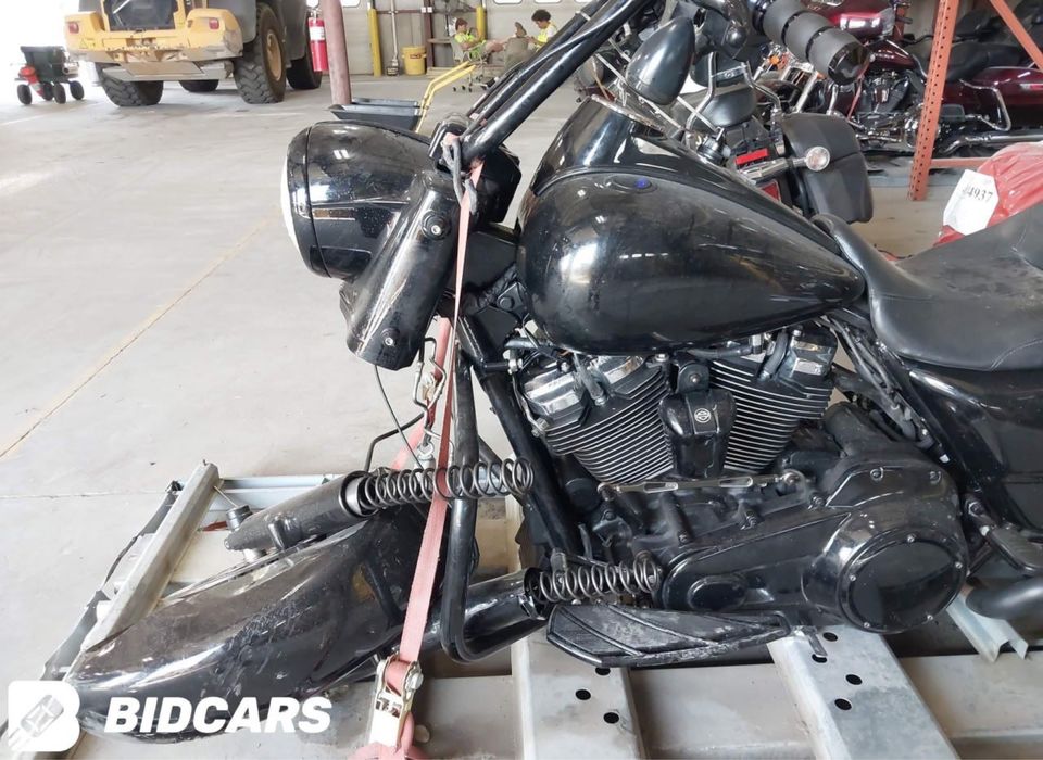 2017 Harley - Davidson flhrxs Road King Special