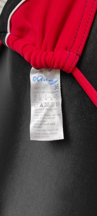 Dwuczęściowy sportowy strój kąpielowy