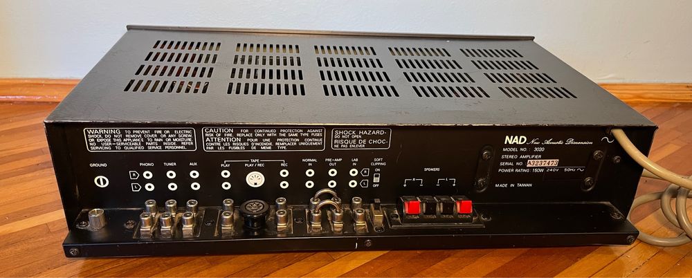 Wzmacniacz NAD 3020 Series 20 pierwsza wersja najlepsza anglik