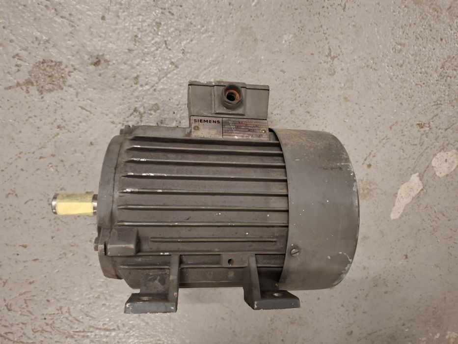 Silnik elektryczny 230v/380v