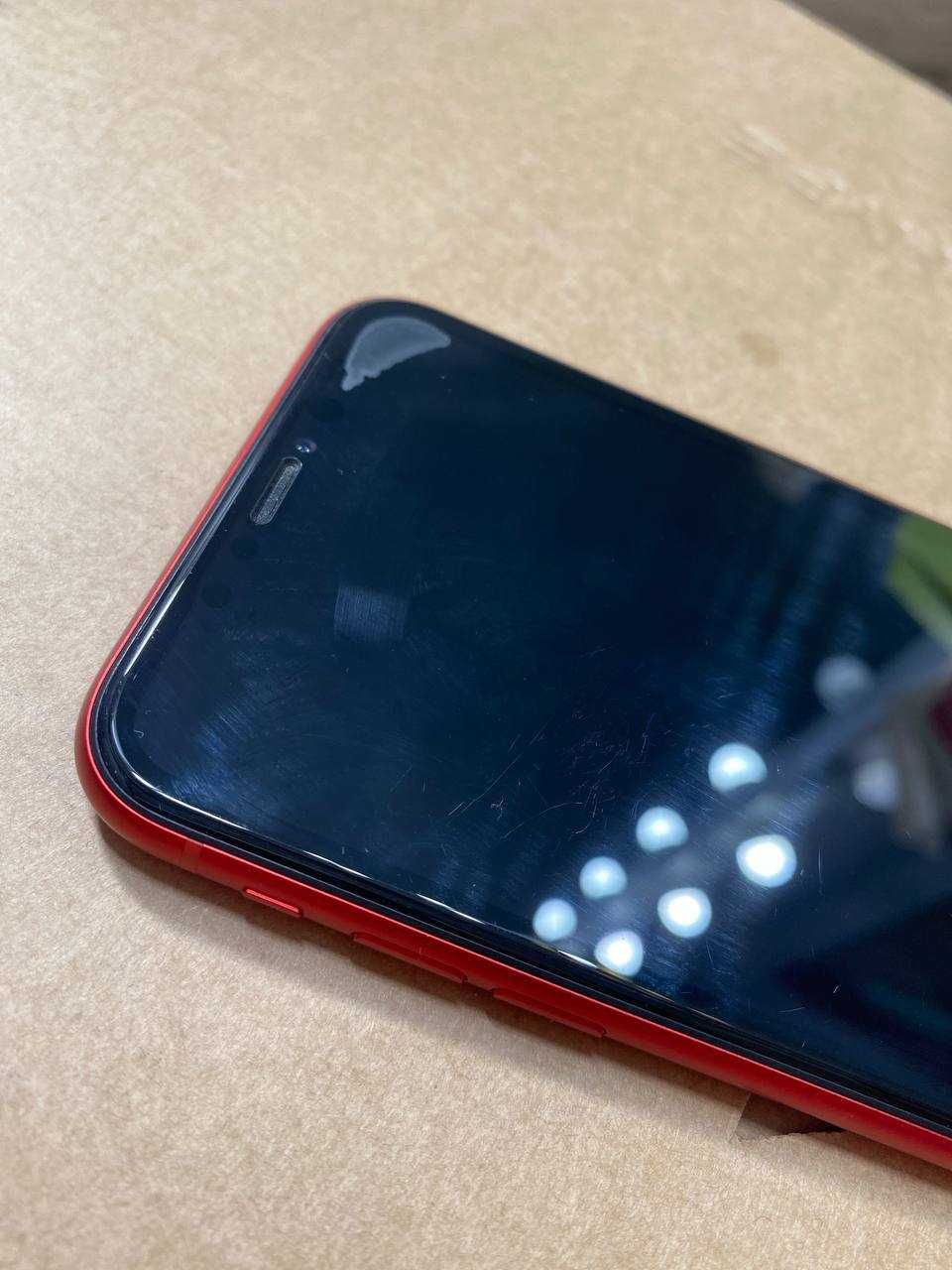 Apple iPhone XR 64Gb Red - Б/У