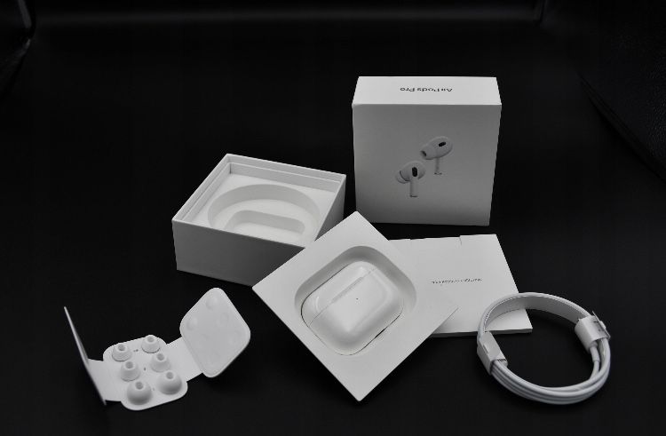 Airpods Pro (2. generacji) z etui ładującym MagSafe (USB-C) Gwarancja